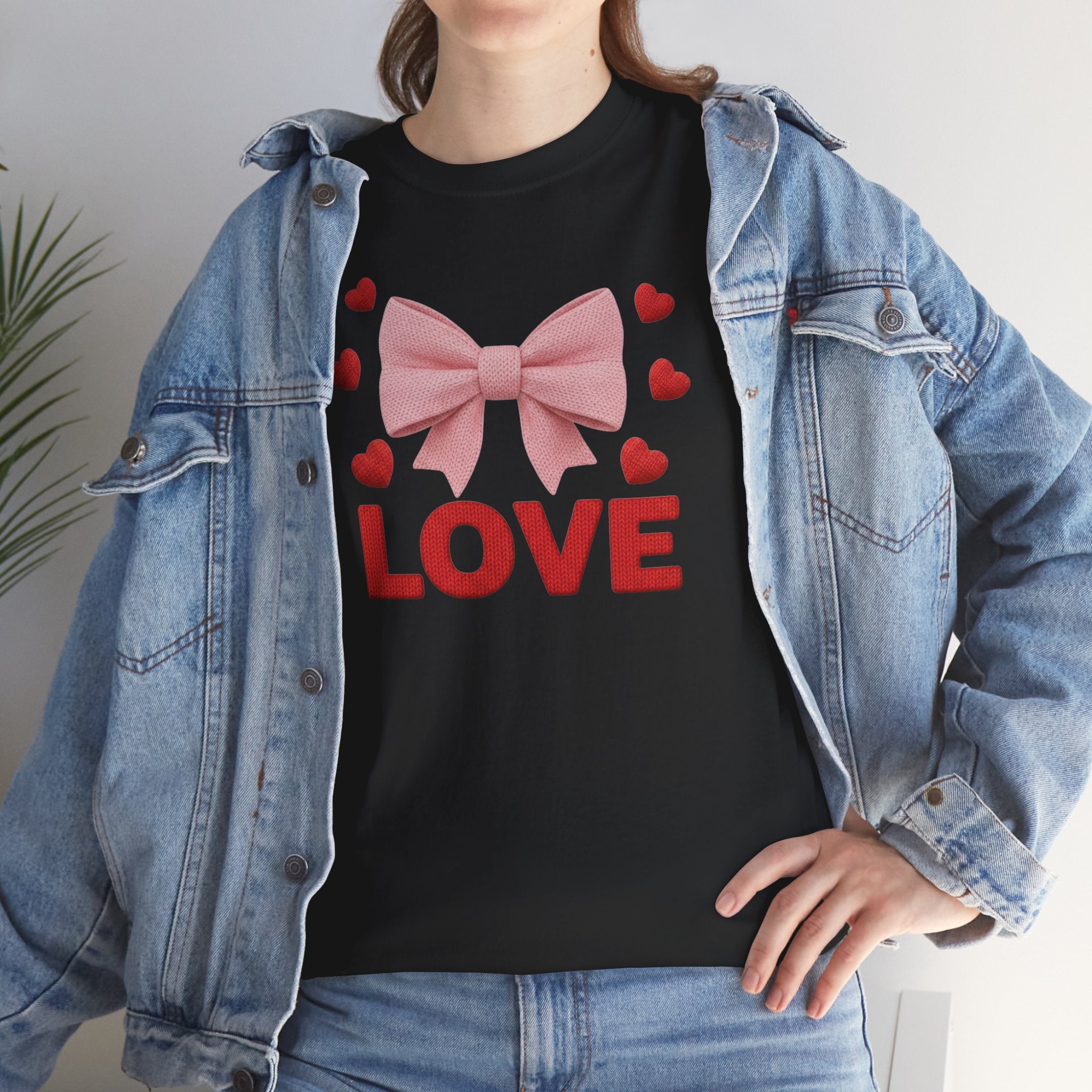 Valentine's Day Gift T-Shirt - Cute LOVE Bow Design